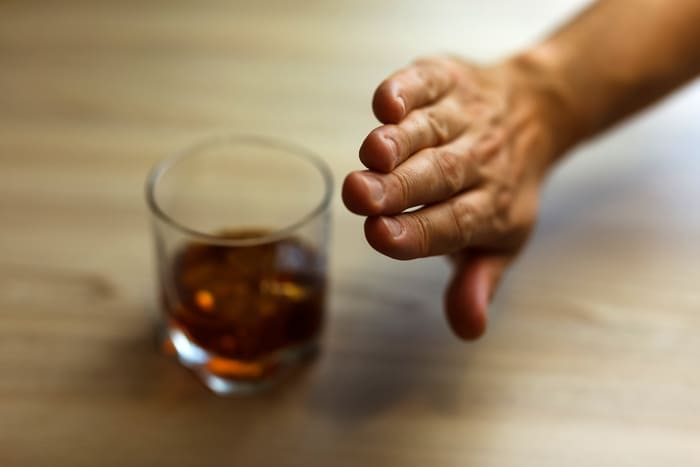 Combatir el alcoholismo cons emilla de aguacate